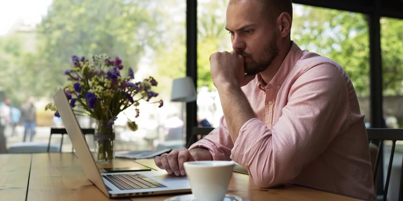 UK’s Most Reliable Mobile Network EE SIM Enables Microsoft Teams Phone Mobile Feature For Your Remote Customers and Colleagues, On Their Move!